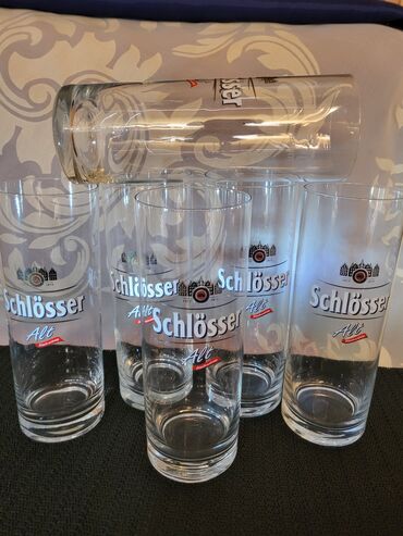 Čaše: Case nove za pivo 2008g.Schllosser Nemacka. Case nove,sve na njima — 1