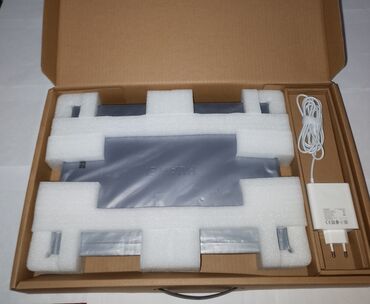 Huawei: Huawei noutbuk - Brend: Huawei - Korpus rəngi: boz (Space Gray — 2