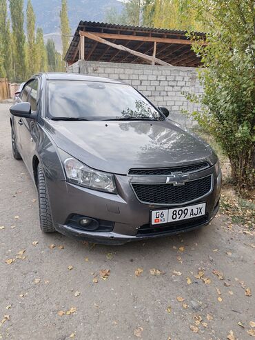 Chevrolet: Chevrolet Cruze: 2011 г., 1.8 л, Автомат, Бензин, Седан