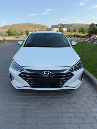 corolla runx: Hyundai Avante: 2019 г., 1.6 л, Автомат, Бензин, Седан
