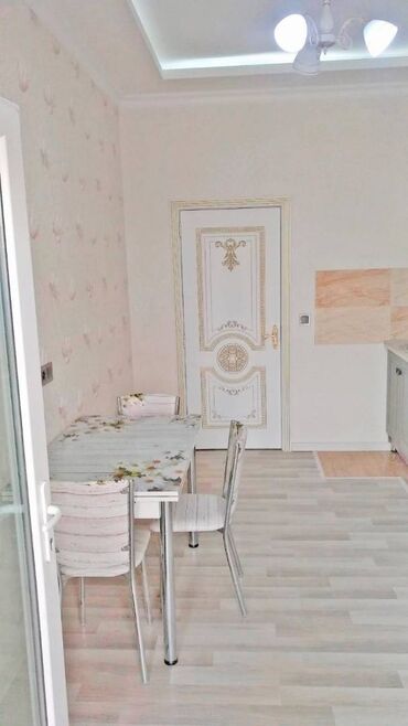 Uzunmüddətli kirayə mənzillər: Nərimanov, Asan xidmətin yanı 17.12 mərtəbə, 90 kv, 2 otaq tam — 3