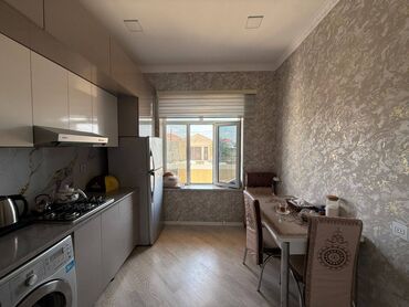 Uzunmüddətli kirayə evlər: 100 kv. m, 3 otaqlı, Qaz, İşıq, Su — 8