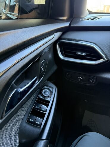 Chevrolet: Chevrolet Trailblazer: 2020 г., 1.3 л, Автомат, Бензин, Кроссовер — 6
