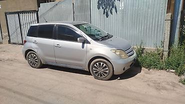 sprinter 4x4: Toyota Ist: 2003 г., 1.5 л, Автомат, Бензин, Хэтчбэк — 6