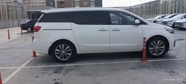 Kia: Kia Carnival: 2.2 l | 2016 il Ofrouder/SUV — 4