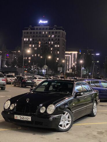 пуржина мерс 210: Mercedes-Benz A 210: 1998 г., 3.2 л, Автомат, Бензин, Седан