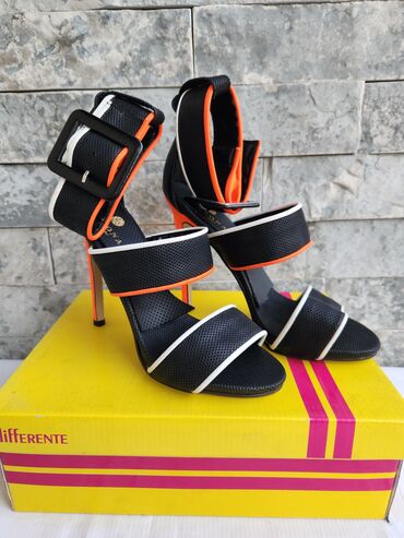 Sandale: Sandale, 40 na lalafo.rs — 1 Sandale: Sandale, 40 — 1