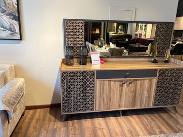 Lüğətlər: Komod teze alinib. Satilir 450azn. Unvan 7mkr m 4791 Nigaz