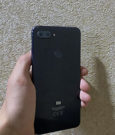 сумки для ноутбука: Xiaomi, Mi 8 Lite, Б/у, 64 ГБ, цвет - Черный, 2 SIM, eSIM