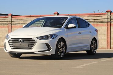 Hyundai: Hyundai Avante: 2018 г., 1.6 л, Автомат, Бензин, Седан