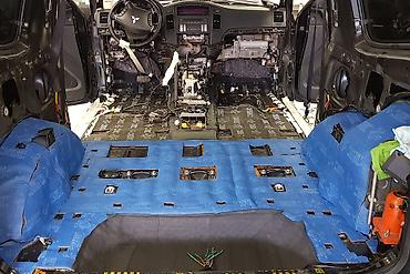 Изоляционные работы: Профессиональная шумо/тепло и виброизоляция автомобиля - Комплексная — 4