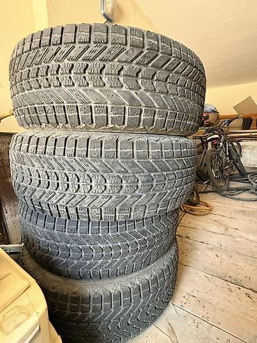 s 300: 4 ədəd qış şini dəsti Ölçü: 265/70 R17 • Yük indeksi: 113S • M+S — 2