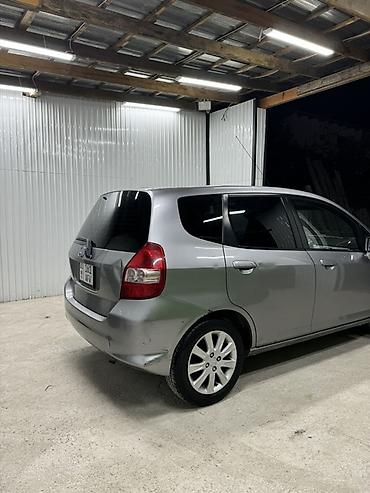 honda иллюзион: Honda Jazz: 2004 г., 1.4 л, Механика, Бензин, Хэтчбэк — 4