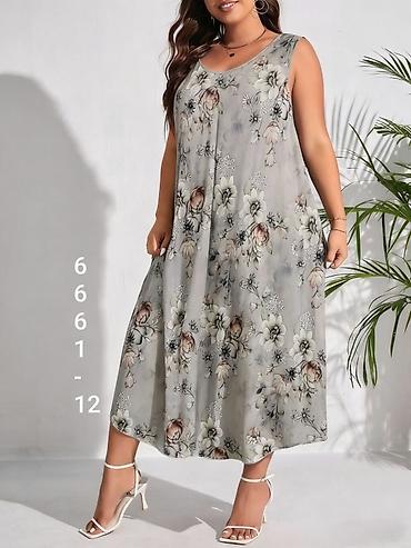 Haljine: Haljina –veci brojevi
1950 din — 38