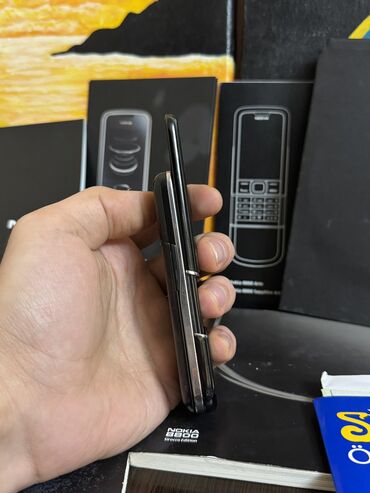 Nokia: Nokia 8 Sirocco, < 2 GB Memory Capacity, rəng - Qara, Düyməli — 3