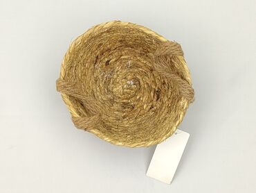 Nowy, pleciony koszyk z naturalnych materiałów. Idealny do