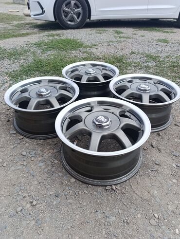 Диски: Литые Диски R 14 Комплект, отверстий - 5, Б/у — 9