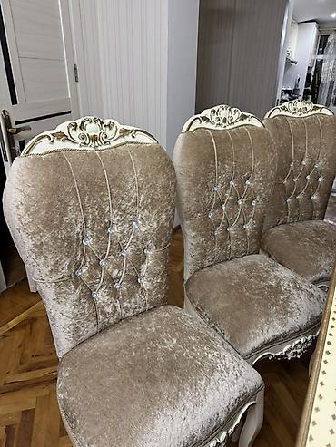 Masa və oturacaq dəstləri: Klassik üslubda yemək dəsti - Komplekt: 1 böyük masa + 8 stul (6 ədəd — 7