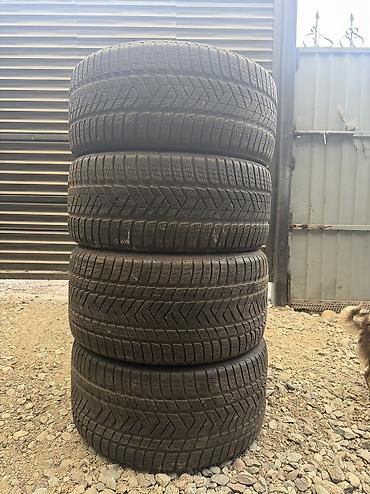 Шины: Шины 275 / 35 / R 21, Зима, Б/у, Комплект, Легковые, Германия, Pirelli — 1