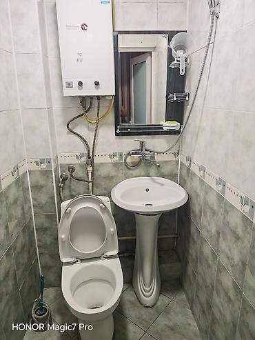Квартиры: Qara Qarayevdə metroya yaxın,1 otaqlı 2 otağa düzlmiş mənzil təqdim — 1