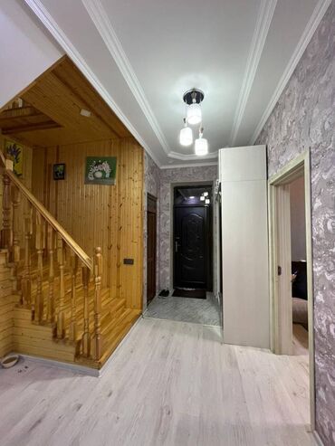 Həyət evləri və villaların satışı: Şüvəlan qəs. 4 otaqlı, 190 kv. m, Yeni təmirli — 8