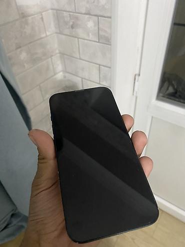 lphone 11: IPhone 13, 128 ГБ, цвет тёмно‑синий АКБ:78% Память:128 гб - Модель — 2