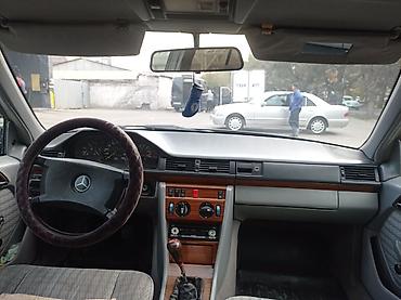 mersedes e class: Mercedes-Benz W124: 1991 г., 2.3 л, Механика, Бензин, Универсал — 6