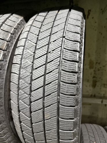 Шины: Шины 195 / 65 / R 15, Зима, Б/у, Комплект, Легковые, Япония, Bridgestone