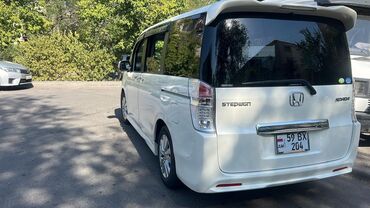 глушитель степ: Honda Stepwgn: 2011 г., 2 л, Вариатор, Бензин, Минивэн