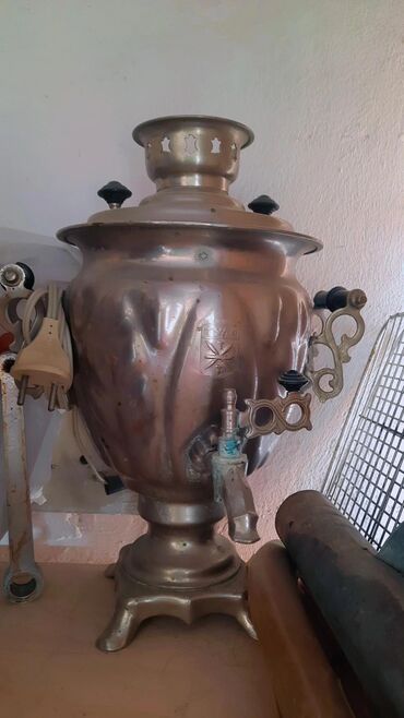 samovar satışı: İşlənmiş Elektrik Samovar, 2 l, Ünvandan götürmə