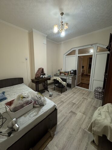 сдается квартира аламидин базар: 1 бөлмө, 47 кв. м, Жеке план, 5 кабат, Косметикалык ремонт