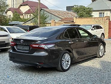 corolla 2018: Toyota Camry: 2019 г., 2.5 л, Автомат, Бензин, Седан — 6