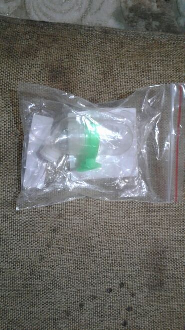 Heyvanlar üçün digər mallar: Shekilleri cevirin It ve pishikler ucun dirnaq tutan qayci tezedi — 12