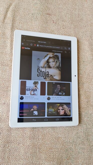 Samsung: Samsung Galaxy S22 Plus — 23