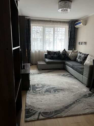 Продажа квартир: 3 комнаты, 58 м², 104 серия, 1 этаж