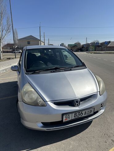 Honda: Honda Fit: 2002 г., 1.3 л, Вариатор, Бензин, Хэтчбэк