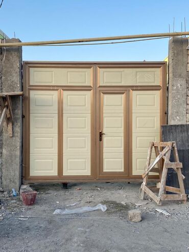 Qaraj darvazaları: Avtomatik jalüz və seksional qaraj qapılarımız, texnologiya sahəsində — 22