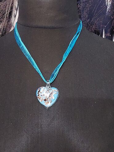 siroki pojasevi za haljine: Pendant necklace