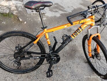 velosiped ot 3 let: Продается велосипед состояние идеальное все работает рама