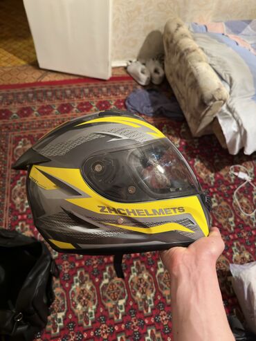 лыжные шлемы: Покупал за 8 тысяч Нужны деньги, шлем в идеальном состоянии совсем