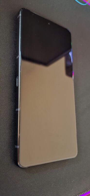 Asus: Asus ROG Phone 8, 256 GB, bоја - Crna, Garancija — 4