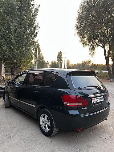 mazda premacy 2004: Toyota Avensis Verso: 2001 г., 2 л, Механика, Дизель, Минивэн — 1