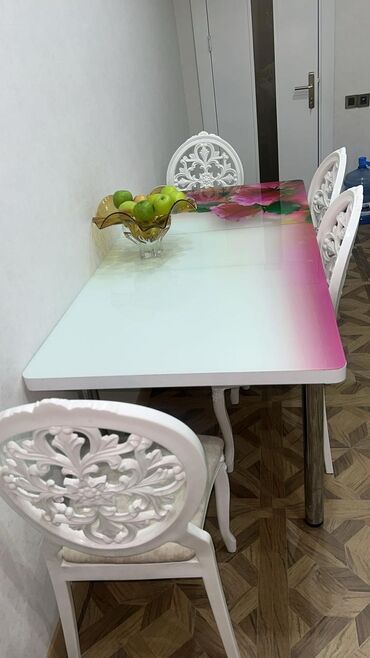 stul metbex: Endirim olundu ❗Mətbəx masa dəsti satılır 250₼. Yaxşı