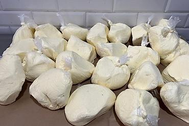 mal dili bitkisinin faydaları: Nehrə yağı, bişmiş süddən, ev şəraitində tam qatqısız hazırlanır — 1