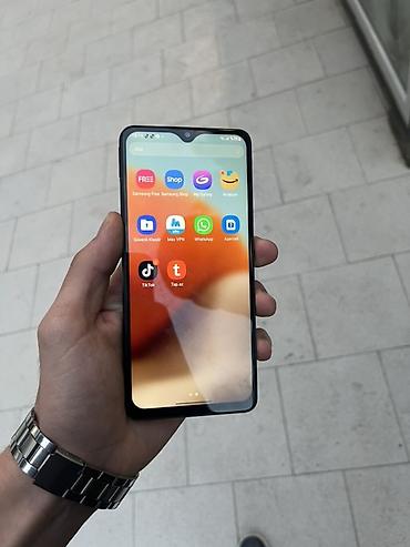 Mobil telefonlar: Samsung Galaxy A32, 64 GB, rəng - Qara, İki sim kartlı — 4