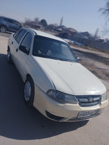 Daewoo: Daewoo Nexia: 2010 г., 1.5 л, Механика, Бензин, Седан