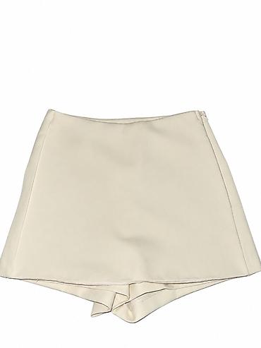 айбике: Юбка-шорты женские, минималистичный крой Размер S Zara - Модель — 1