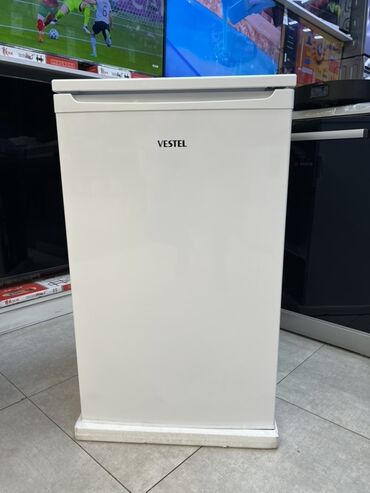 soyuducu vestel: Yeni 1 qapılı Vestel Soyuducu Satılır, rəng - Ağ, Təkərli