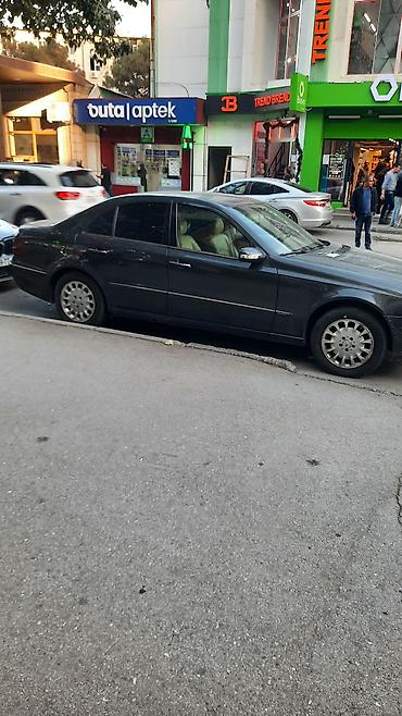w124 radiator: Mercedes-Benz E-Class: 2.7 l | 2002 il Sedan — 5