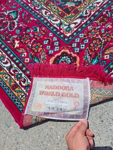 3 reqemi: Ковер Азербайджан, Нет кредита